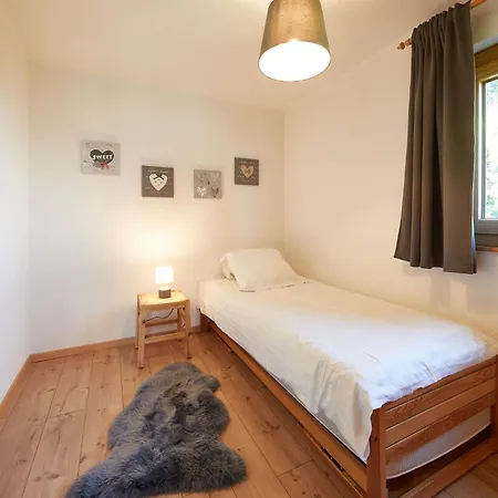 Chalet Fuchsia By Interhome